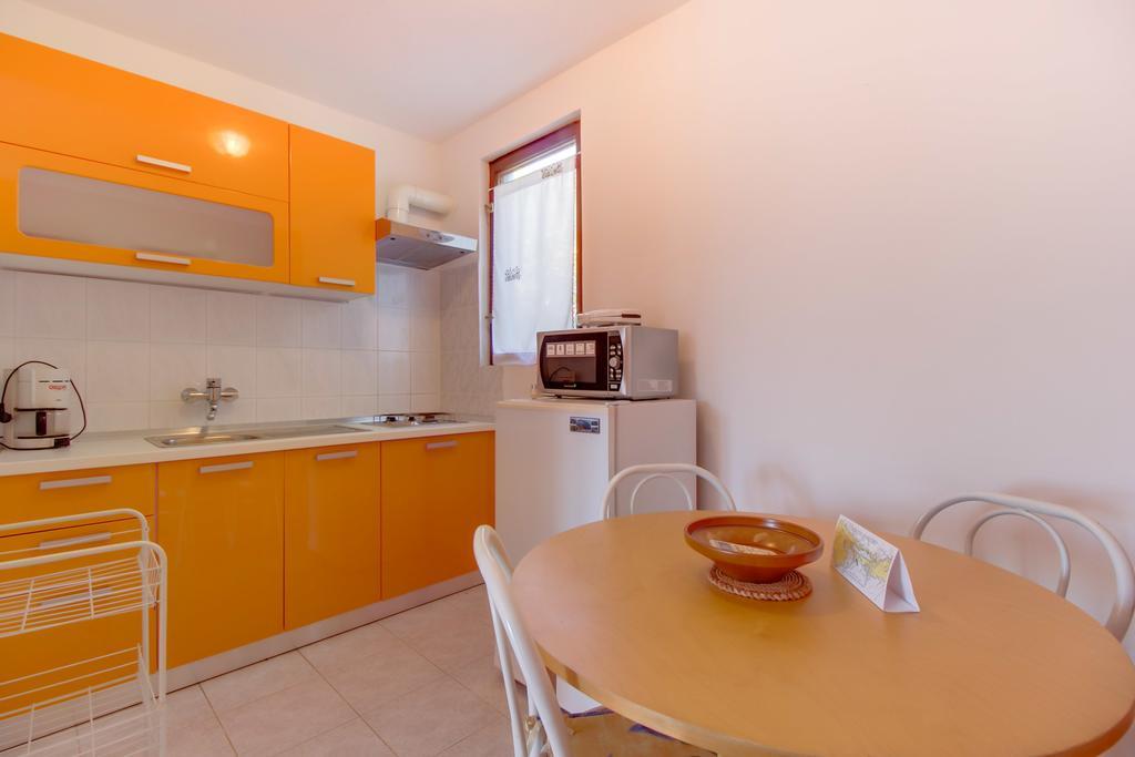 Apartments Villa Julija 木洛希尼 客房 照片