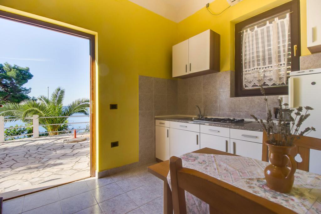 Apartments Villa Julija 木洛希尼 客房 照片