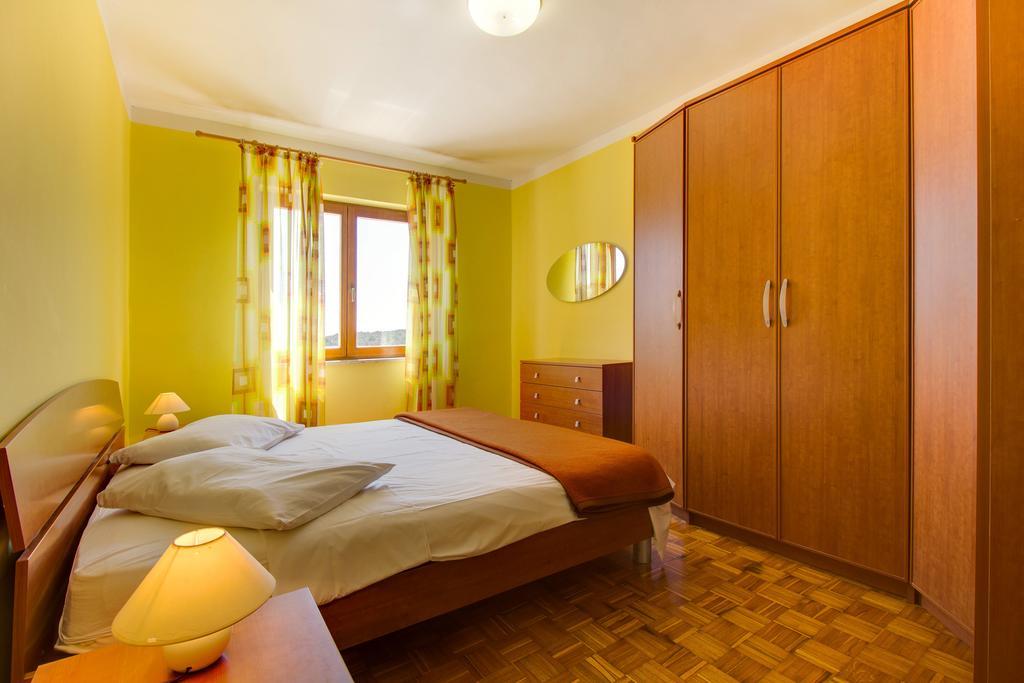 Apartments Villa Julija 木洛希尼 客房 照片